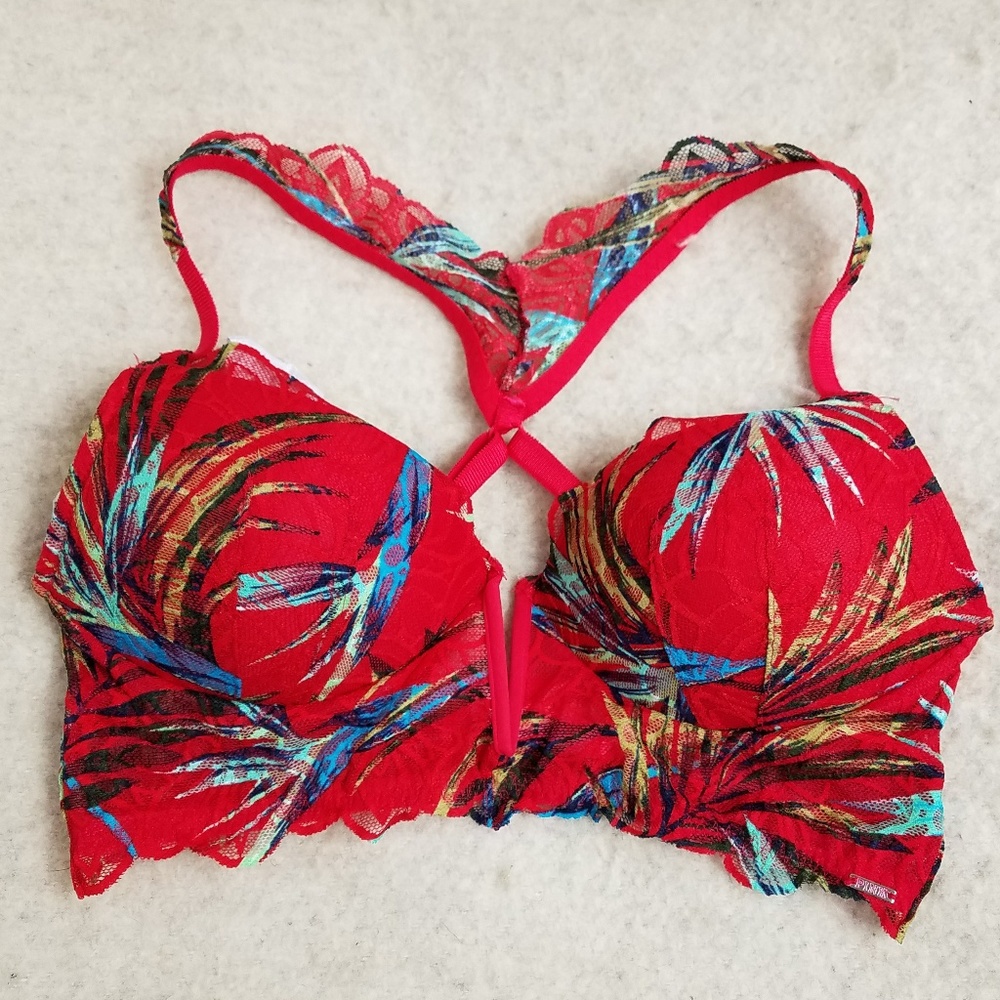 (NEW) Victoria's Secret Pink Date Push up Bralette